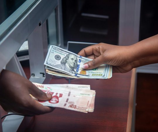 free-photo-of-people-exchanging-money